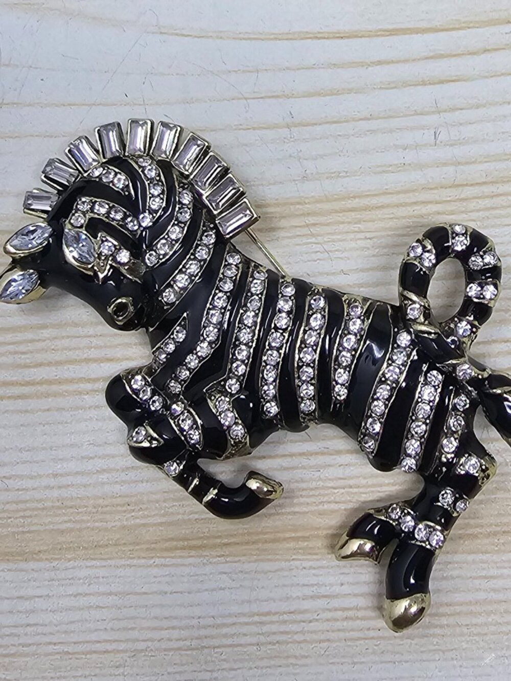 Vintage Style Large Zebra Brooch Pin Rhinestones